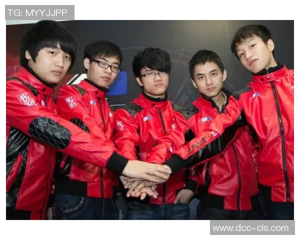 esports数据电竞赛后分析V5与EDG团队协作表现及战术执行的深度探讨 esports数据电竞赛后分析V5与EDG团队协作表现及战术执行的深度探讨